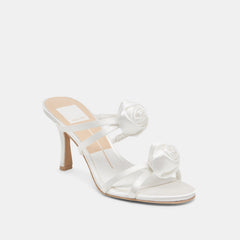 Dolce Vita SHOES | LINZY HEELS TRUE WHITE SATIN
– Dolce Vita