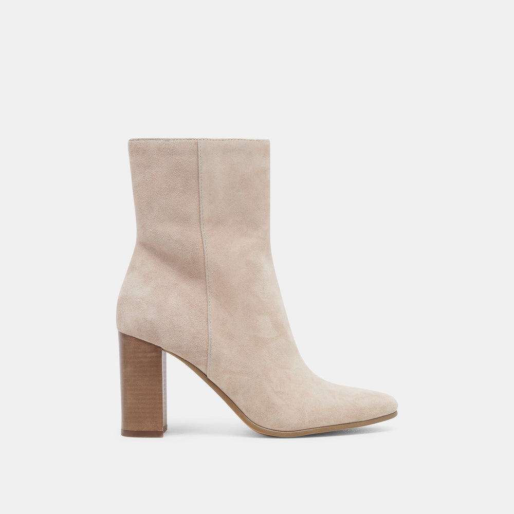 Dolce Vita SHOES | SUZY BOOTIES TAUPE SUEDE
– Dolce Vita
