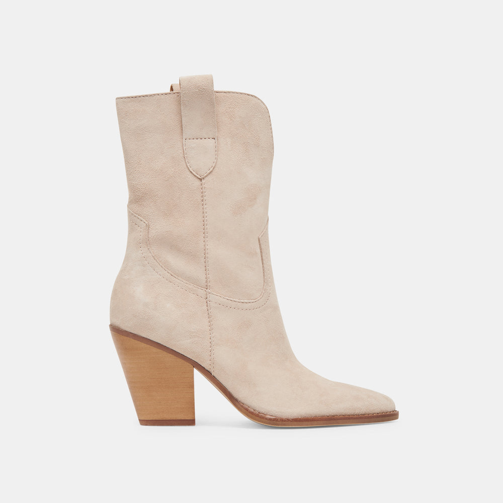 Dolce Vita SHOES | JESSEY BOOTS DUNE SUEDE
– Dolce Vita