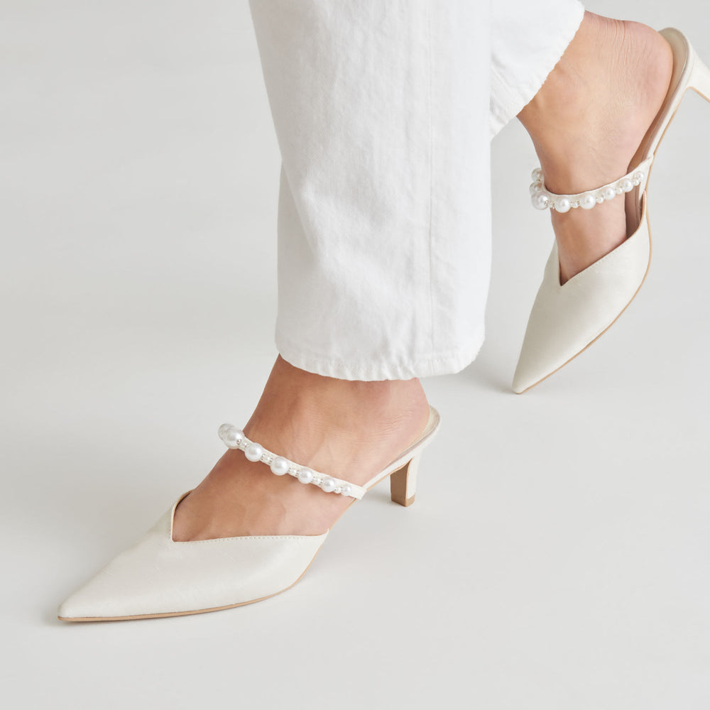 Dolce Vita SHOES | Kanika Pearl Mid Vanilla Pearl Heels