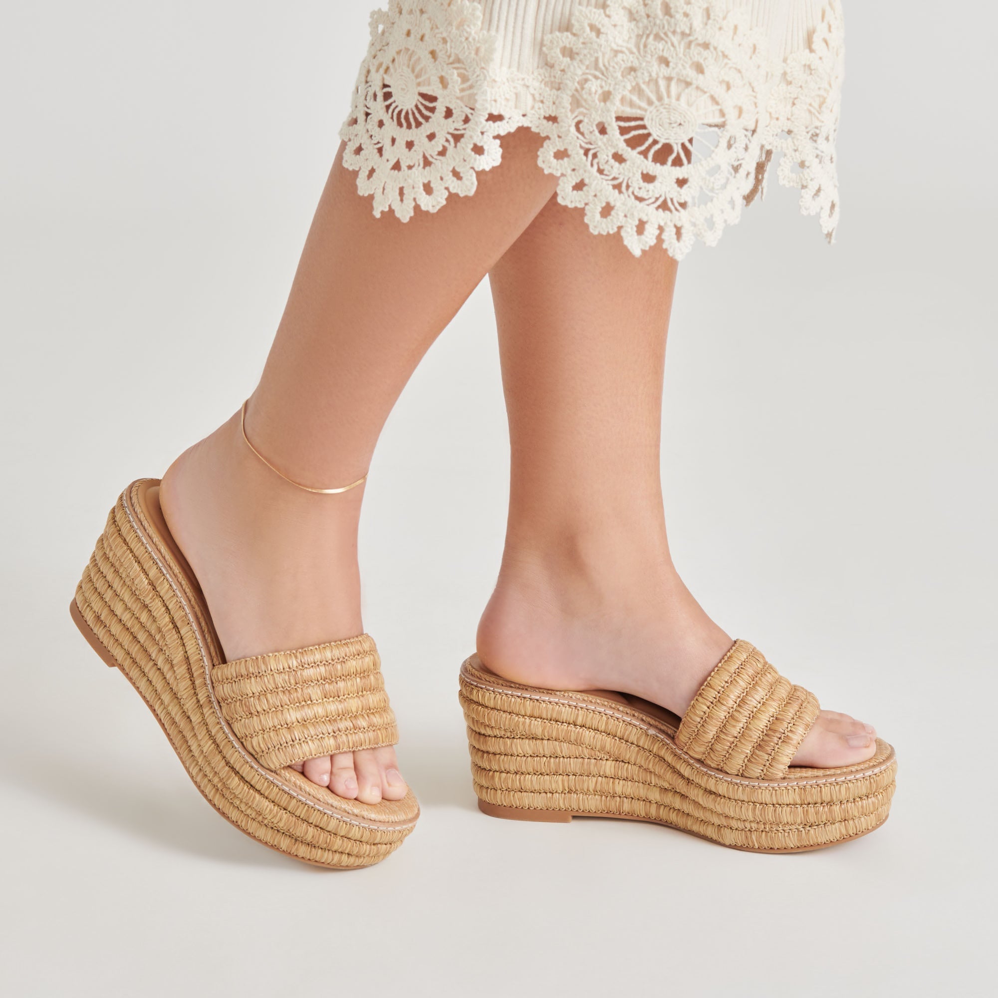 Dolce Vita SHOES | Throne Lt Natural Raffia Wedges