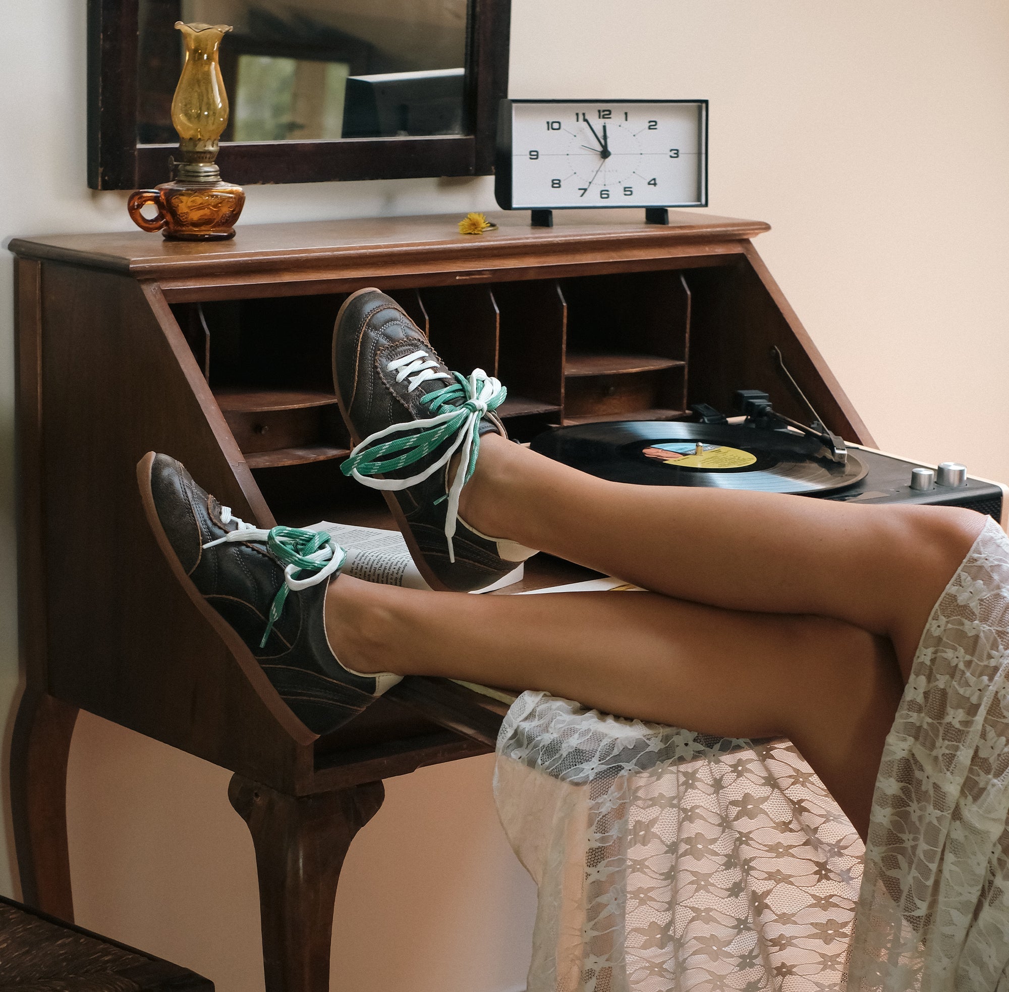Dolce Vita SHOES | Laini Brown Distressed Leather Sneakers