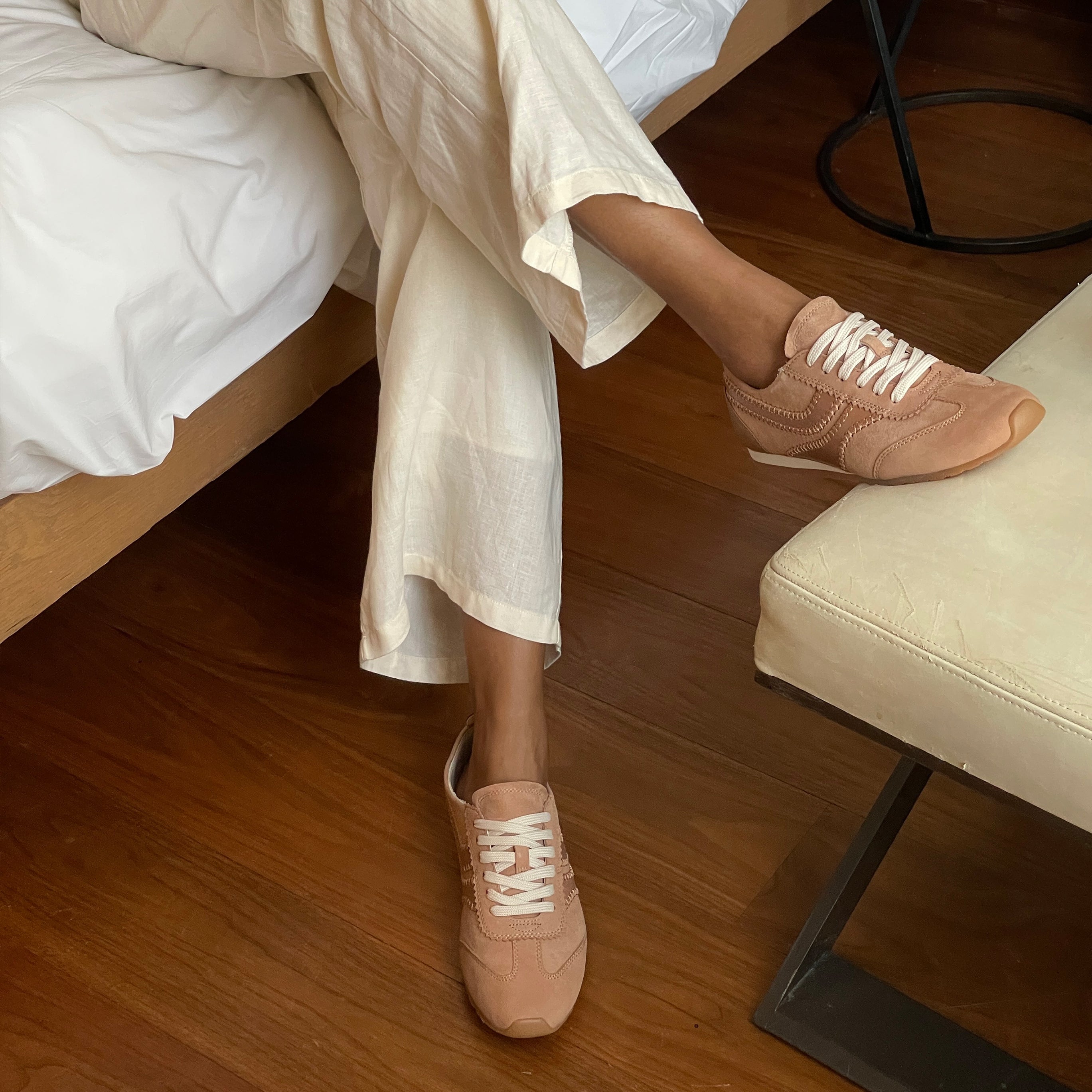 Dolce Vita SHOES | DELANY SNEAKERS TOFFEE NUBUCK
 – Dolce Vita